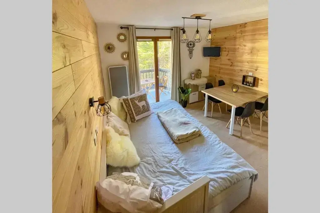 Chalereux Studio a la Montagne