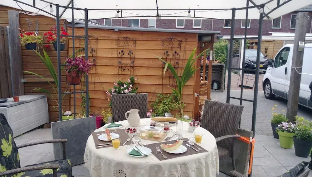 Bon Bed & Breakfast