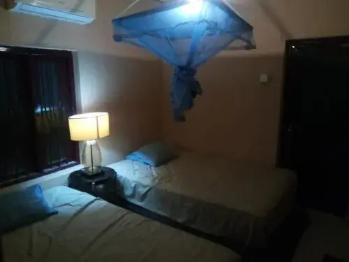 Dinora Holiday Bungalow