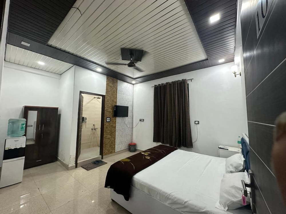 The Luxe Haven