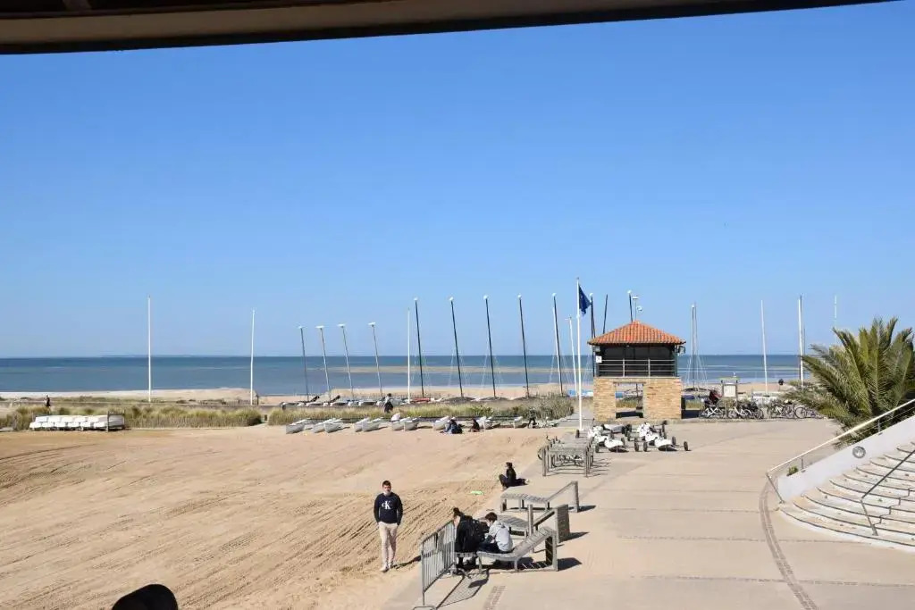 Gite Escale 2/4 pers proche plage et commerce