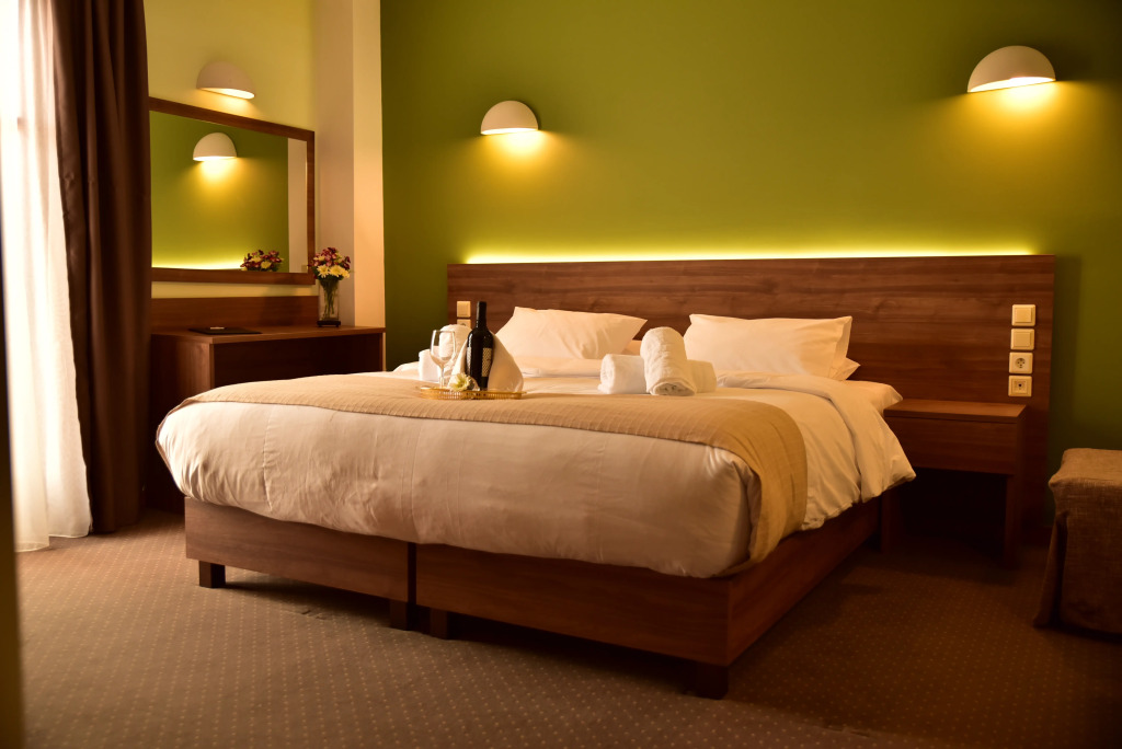 Mont Helmos Hotel