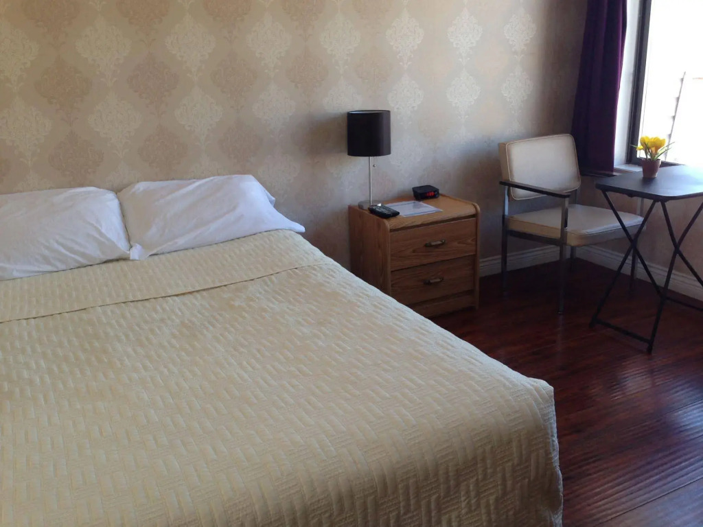 Westview Centre Motel Ltd
