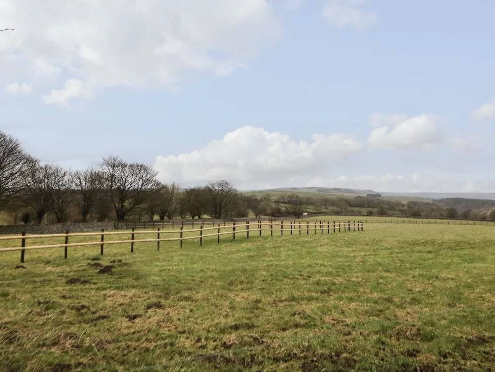Horse Mill Lodge