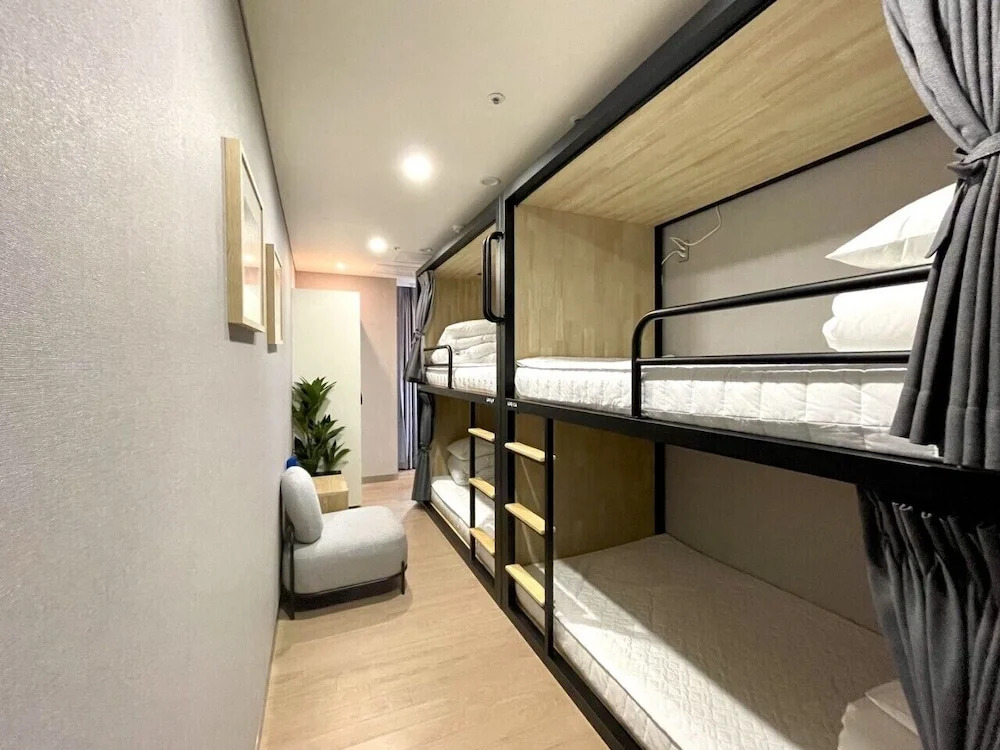Brosis Hotel