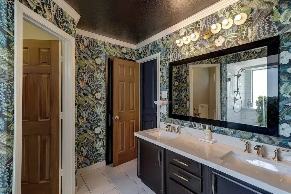 Spring Branch Haven - Cozy 3BR Oasis, Pet Friendly