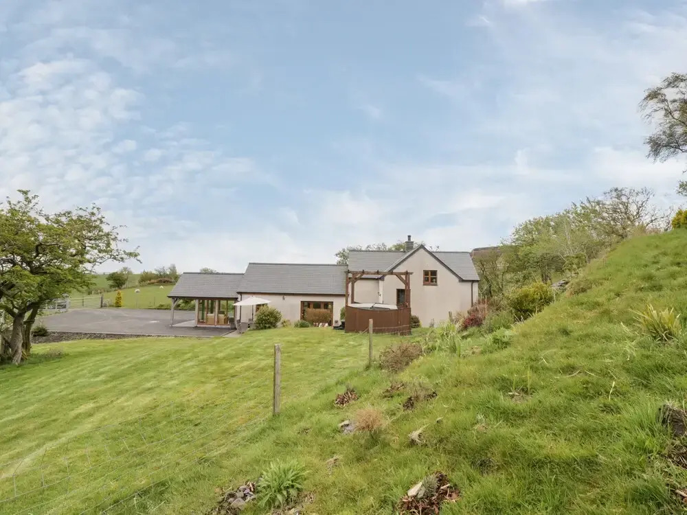 Glan Gors
