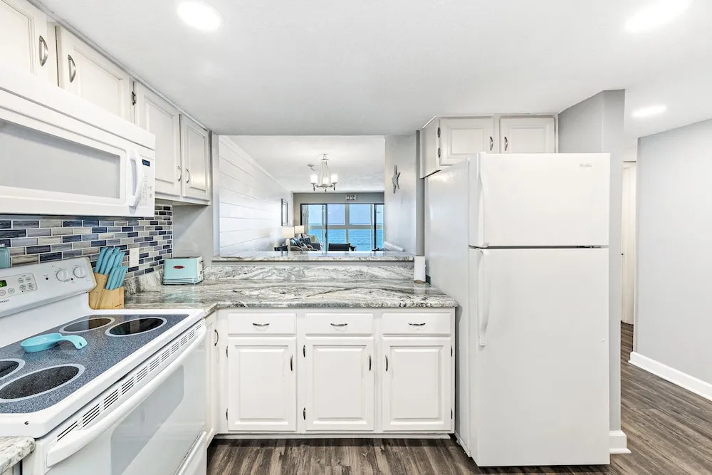 Edgewater West 63