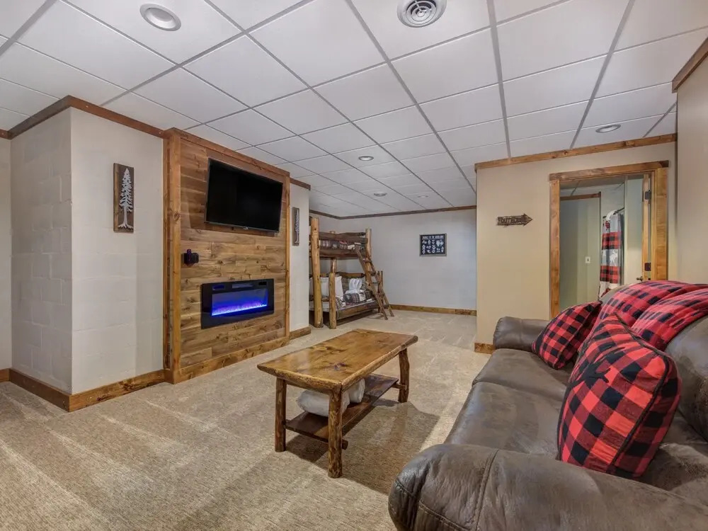 533dancebearspncb - Dancin' Bear Ridge