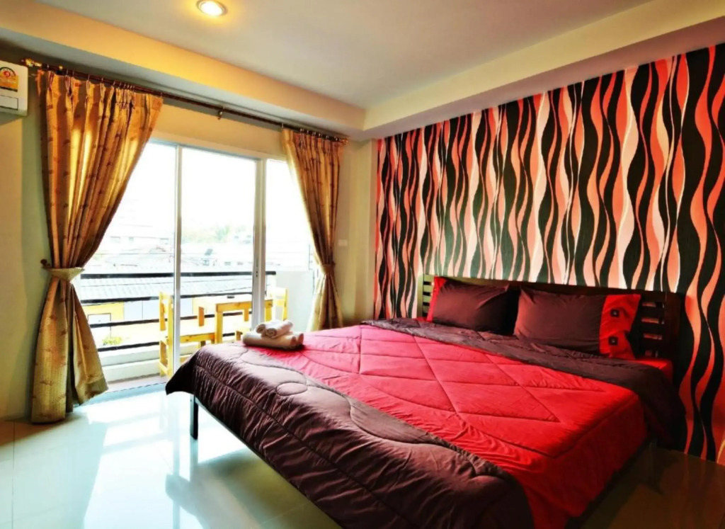 Be Rich Hotel