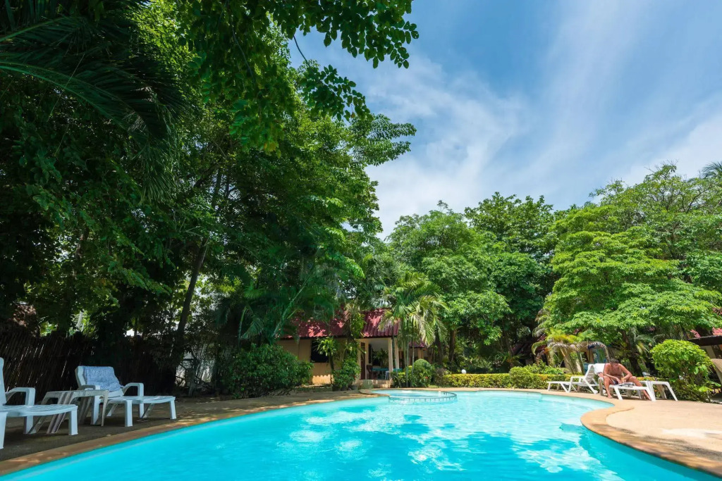 Lanta Pavilion Resort