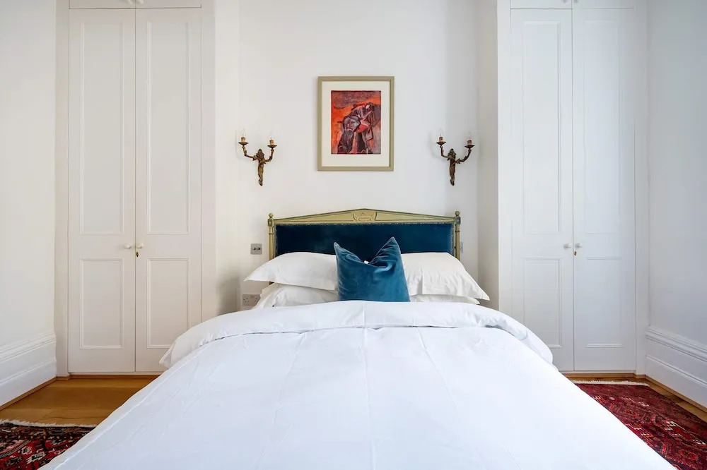 Highlife and Islington - by Out of Office Lifestyle