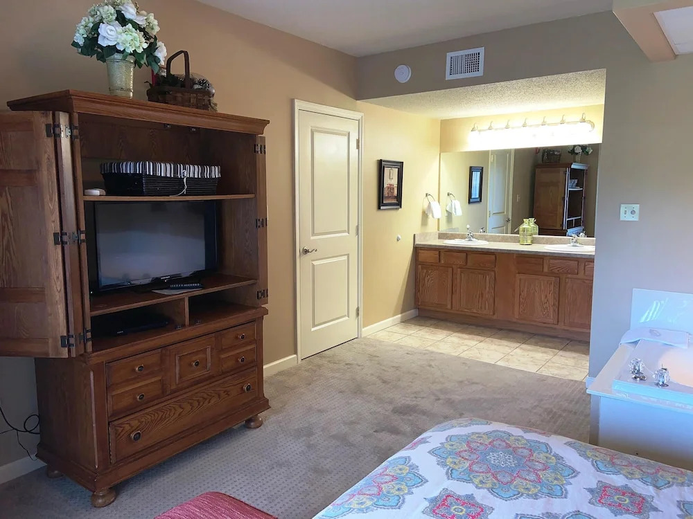 Cedar Lodge 601