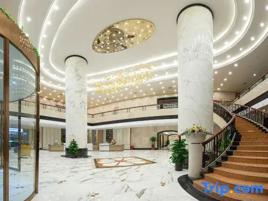 Echarm Plus Hotel (Nanning Railway Station Chaoyang Square)