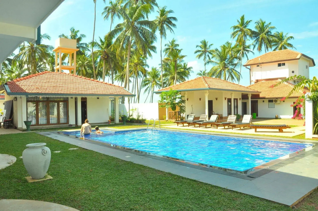 Sunset Beach Motel