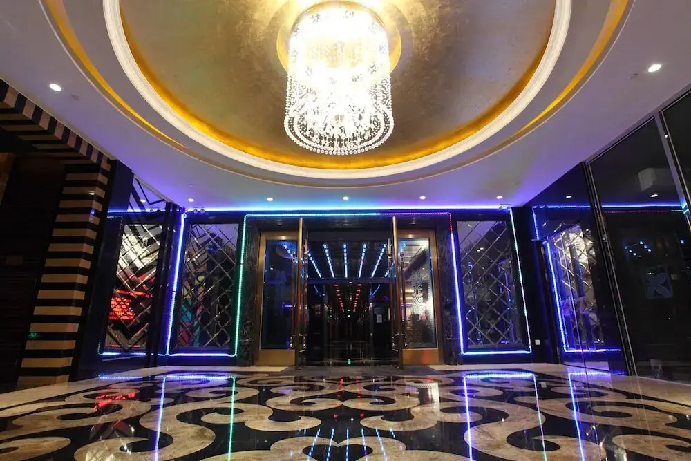 Foshan Green Lake Hot Spring Hotel