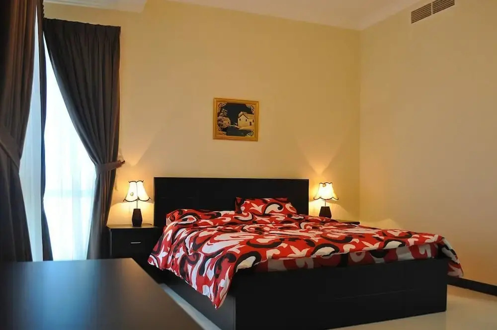 Golden Treasure Tower Family Apartment