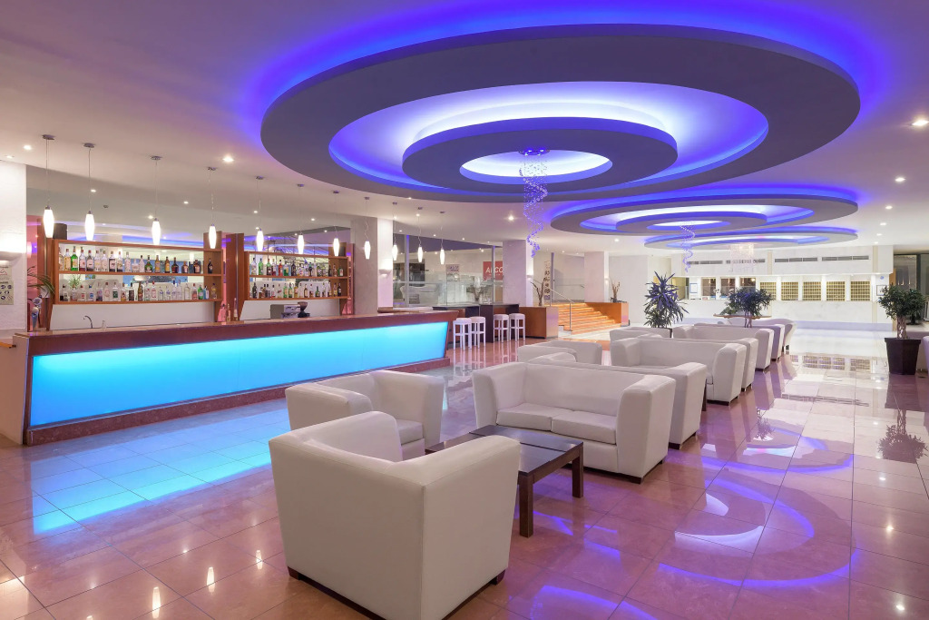 Oceanis Beach Hotel