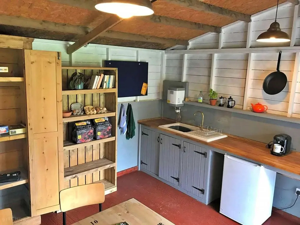 Bell Tent Retreat in Norfolk Countryside