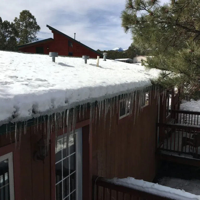 The Lodge at Lazy Bear Retreat