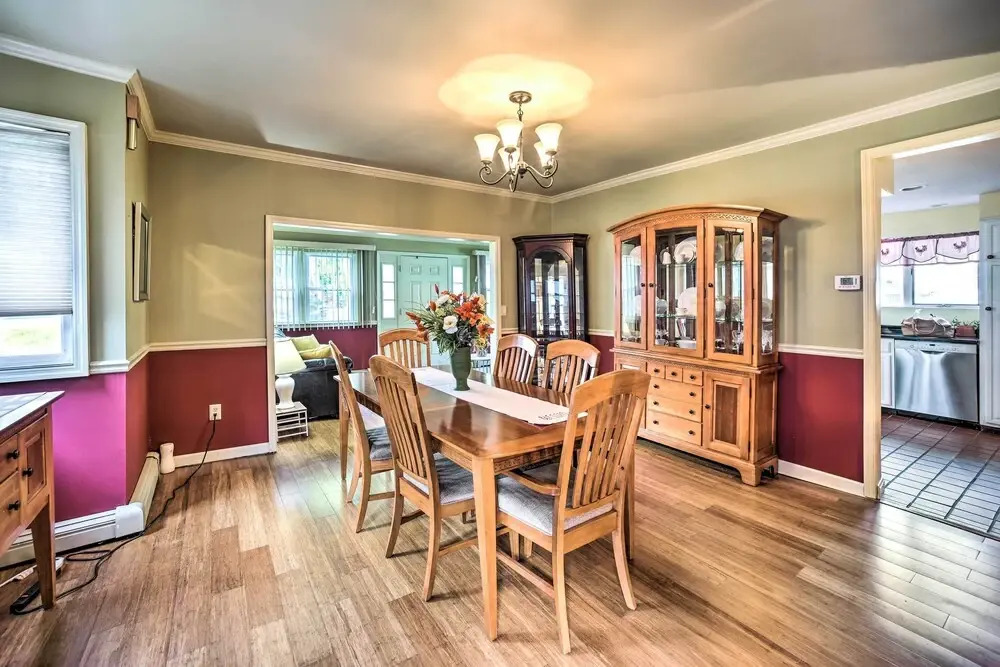 Pet-friendly Latham Retreat ~ 7 Mi to Albany!