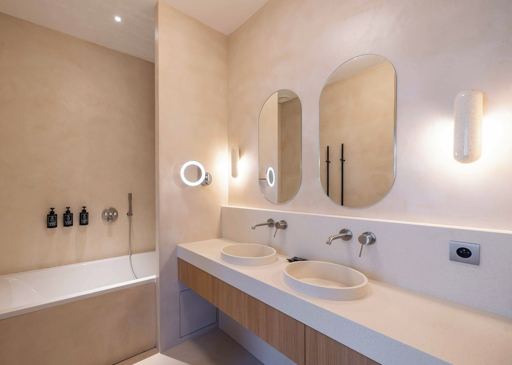 Boutique-Hôtel Le N3 par Champagne Thiénot