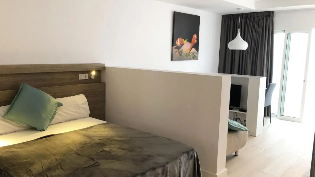 Calypso Boutique Apartments