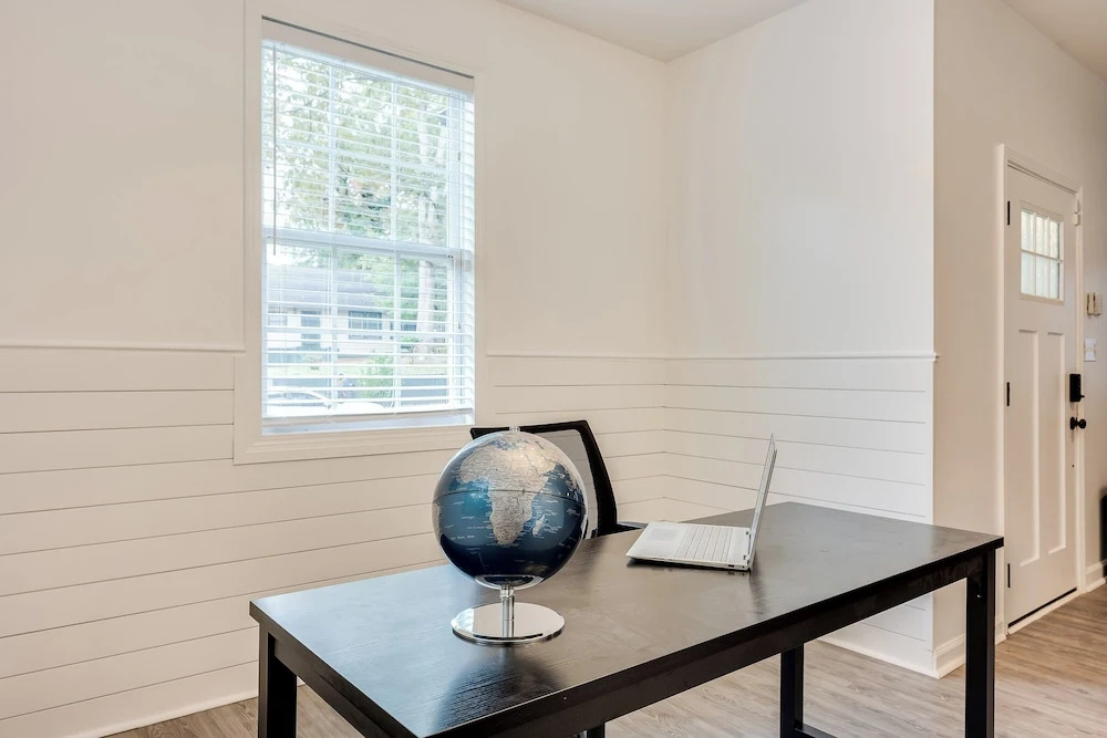 Elegant Atlanta Home - Self Check-in