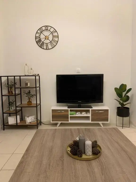 ''Korifo apartment'' at Benitses