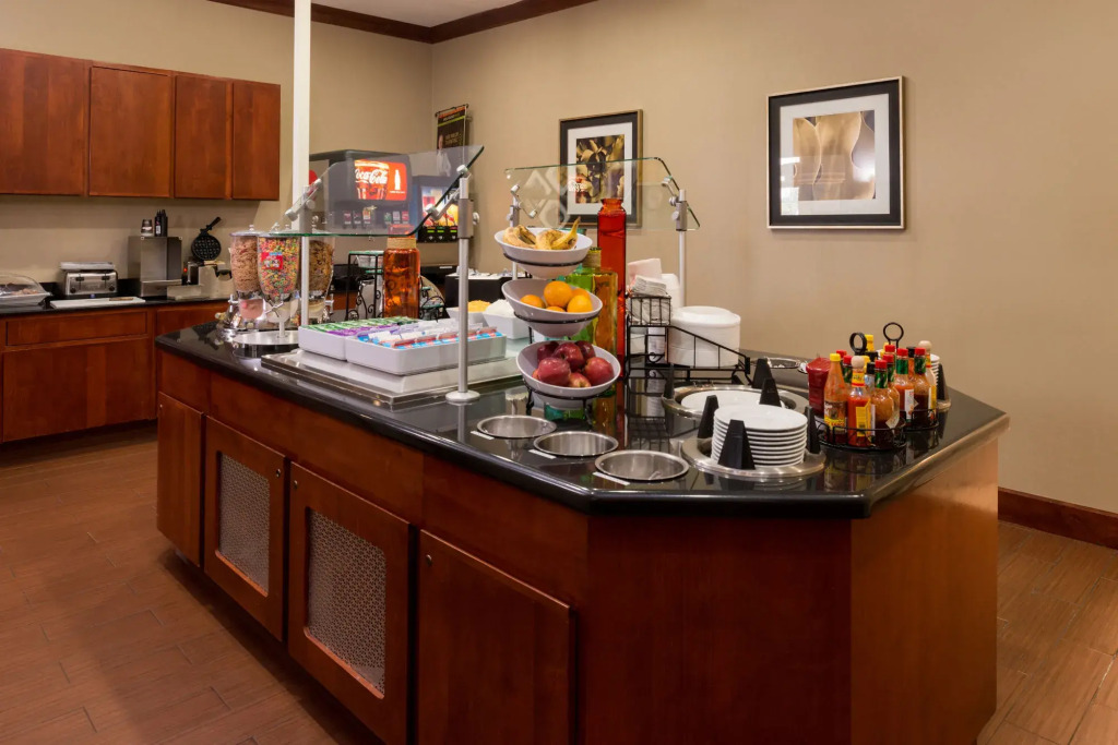 Staybridge Suites Denver Tech Center by IHG