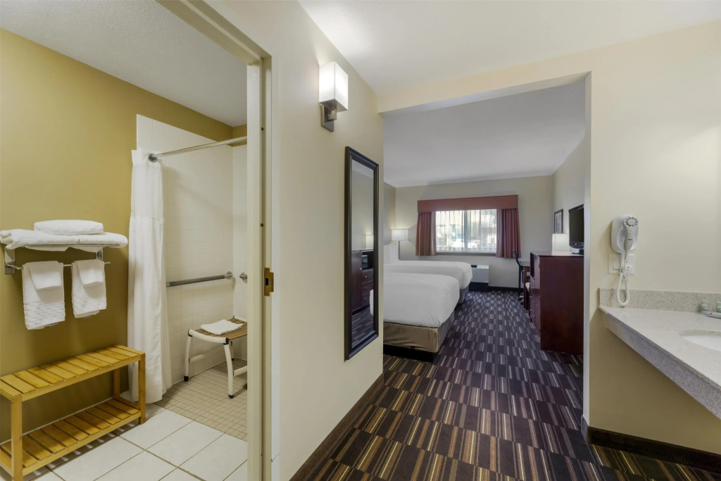 Best Western Falcon Plaza - Bowling Green