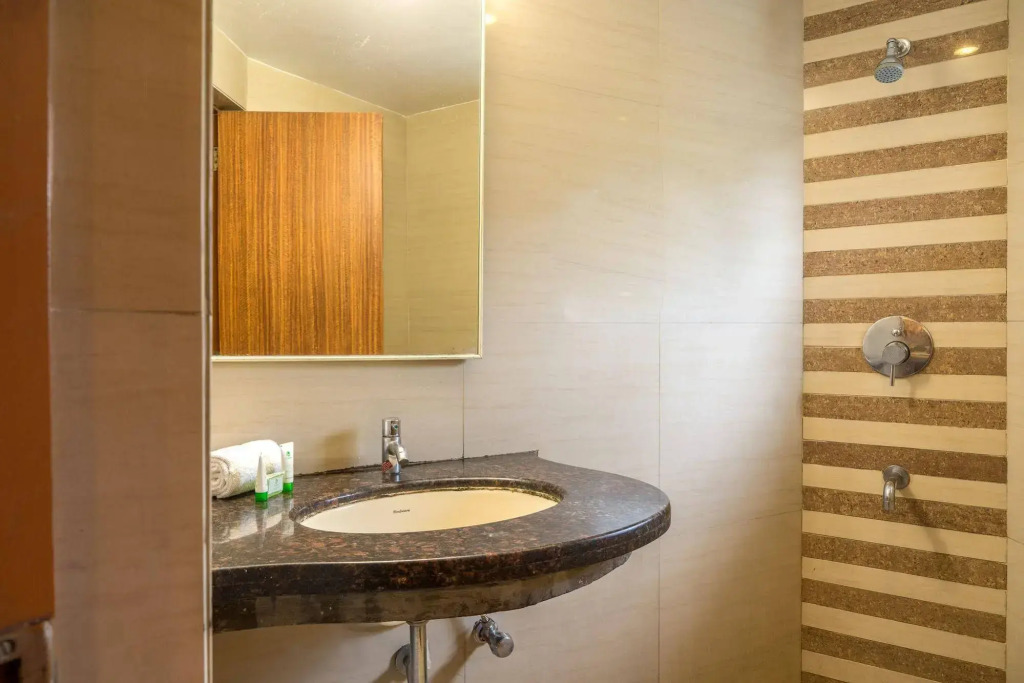 Treebo Sahara Shivaji Nagar