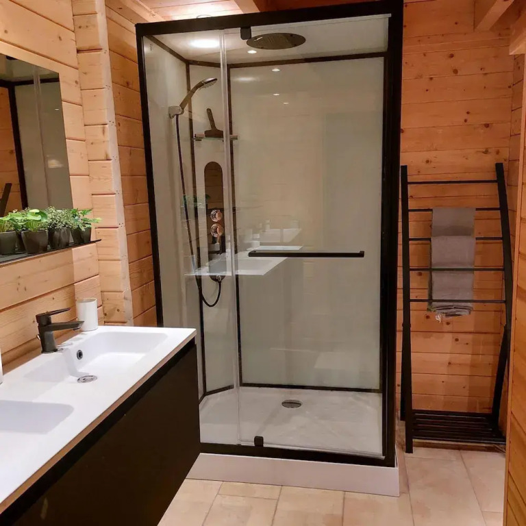 Villa in Forest with Private Sauna