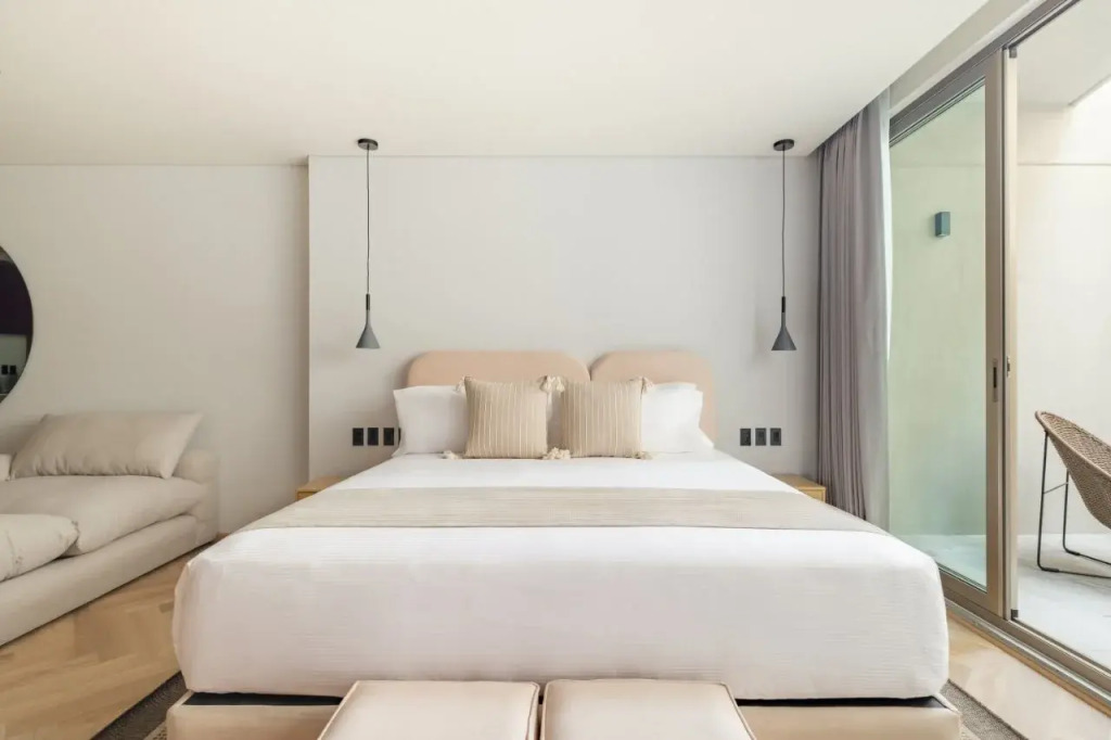 Casa Cibeles by Lumina