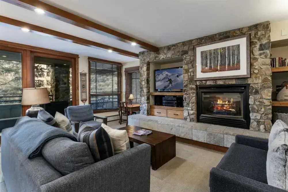 Convenient 2Br Condo In Lionshead Village W Pool, Hot Tub & More