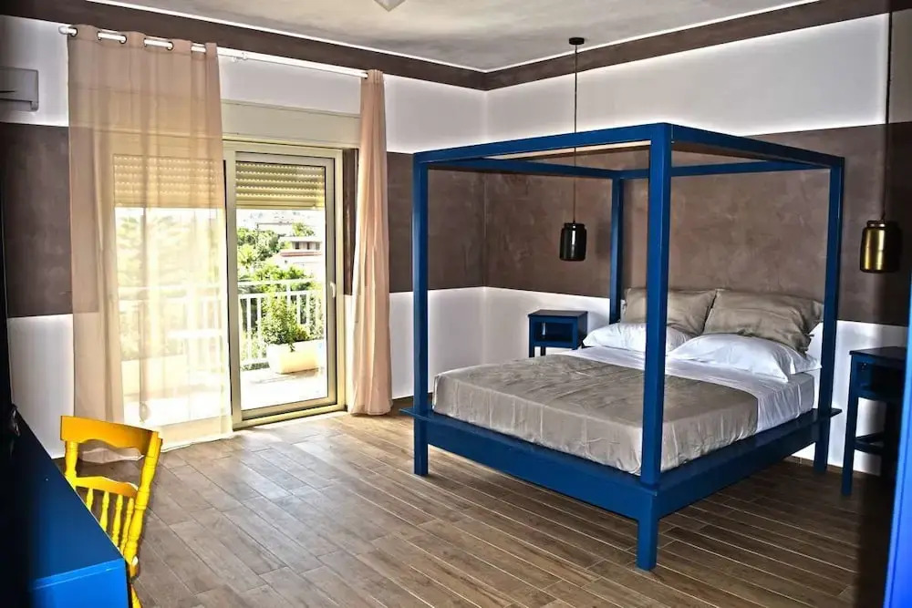 Bella Villa