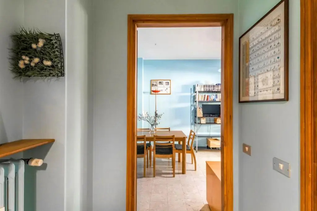 ALTIDO Quiet Apt for 4 with Terrace near train station