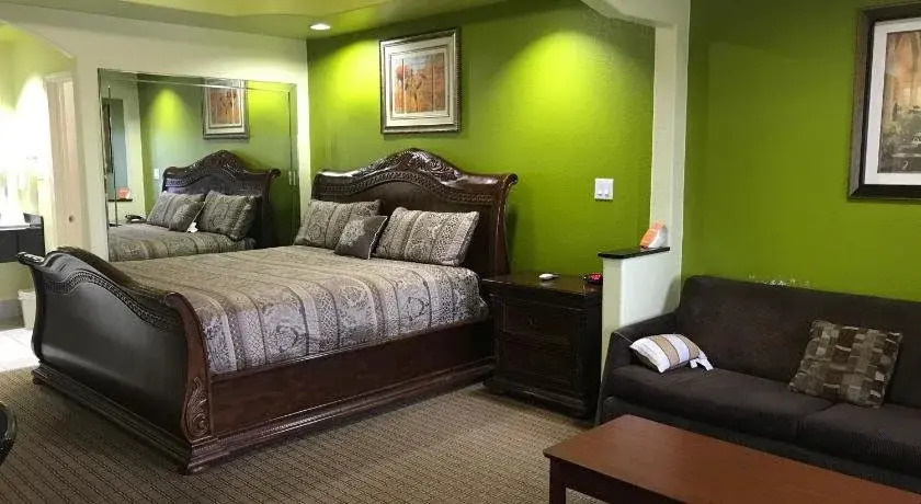Raintree Inn and Suites