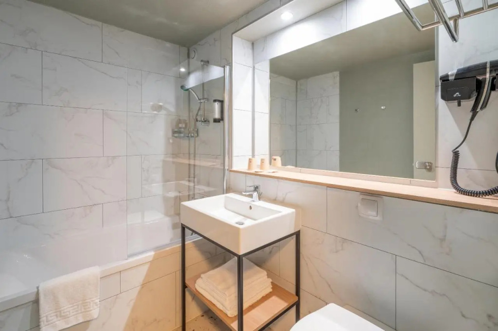 Sure Hotel by Best Western Rochefort-sur-Mer
