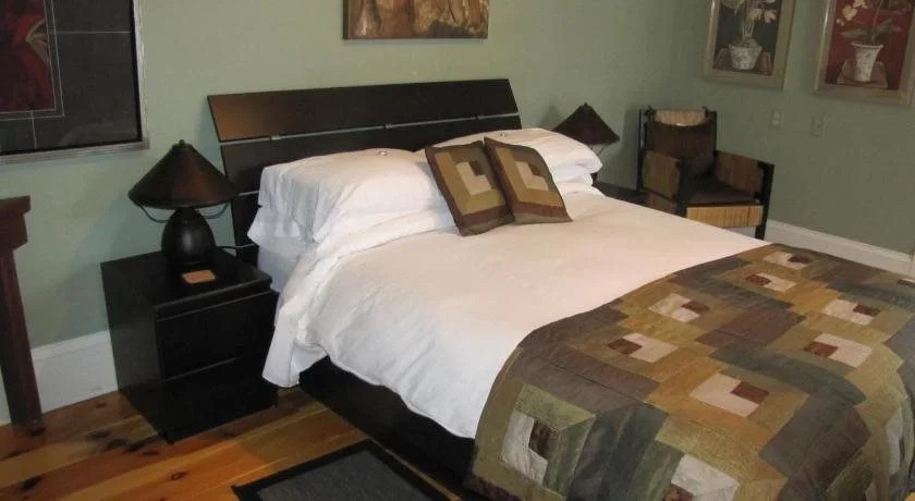 In Wolfville Luxury Bed and Breakfast