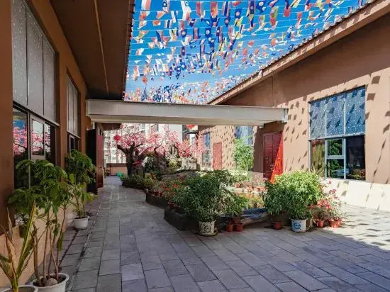 Panzhihua Sunshine Enjoy Hotel