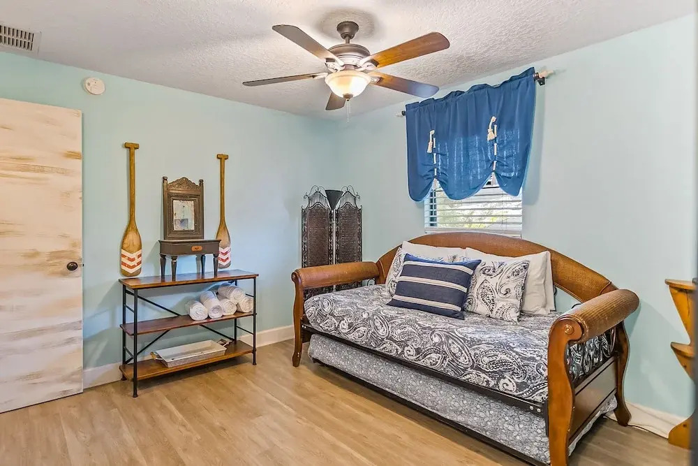 Dog-friendly Home With High-speed Wifi, Washer/dryer, Central AC, & Adult Bikes