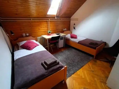 VIXI Nomad Rooms