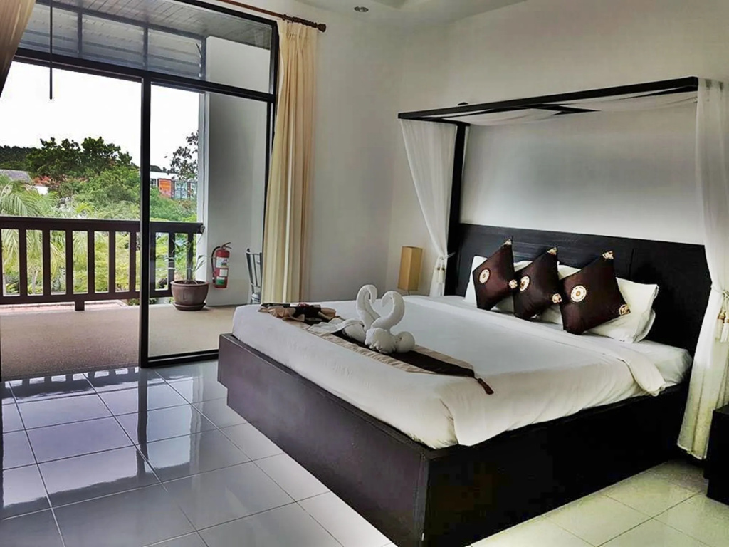 Phuket Monaburi Boutique Hotel