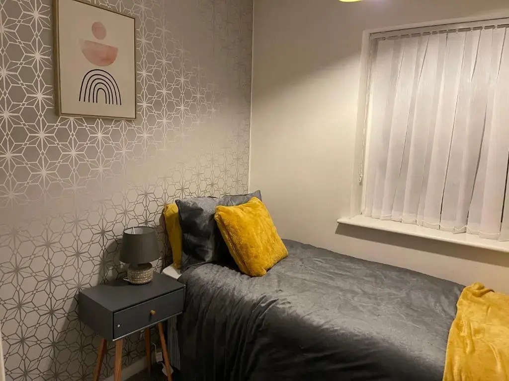 Tayberry Close Contractors & Leisure Apartment by Leecroft Stays