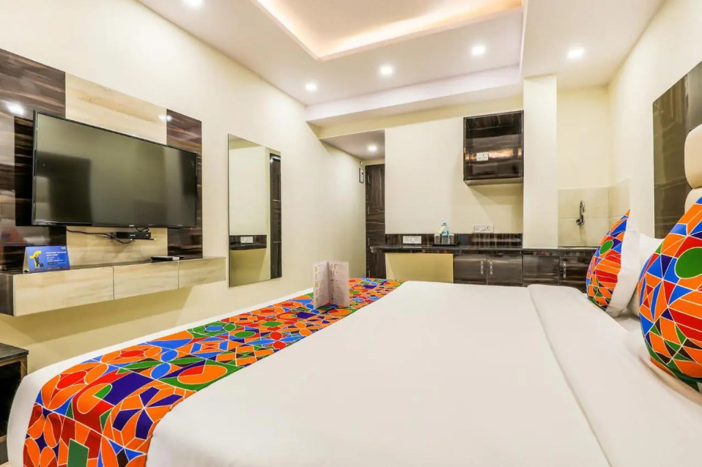 FabHotel Crown Heights - Nr Koramangala Club