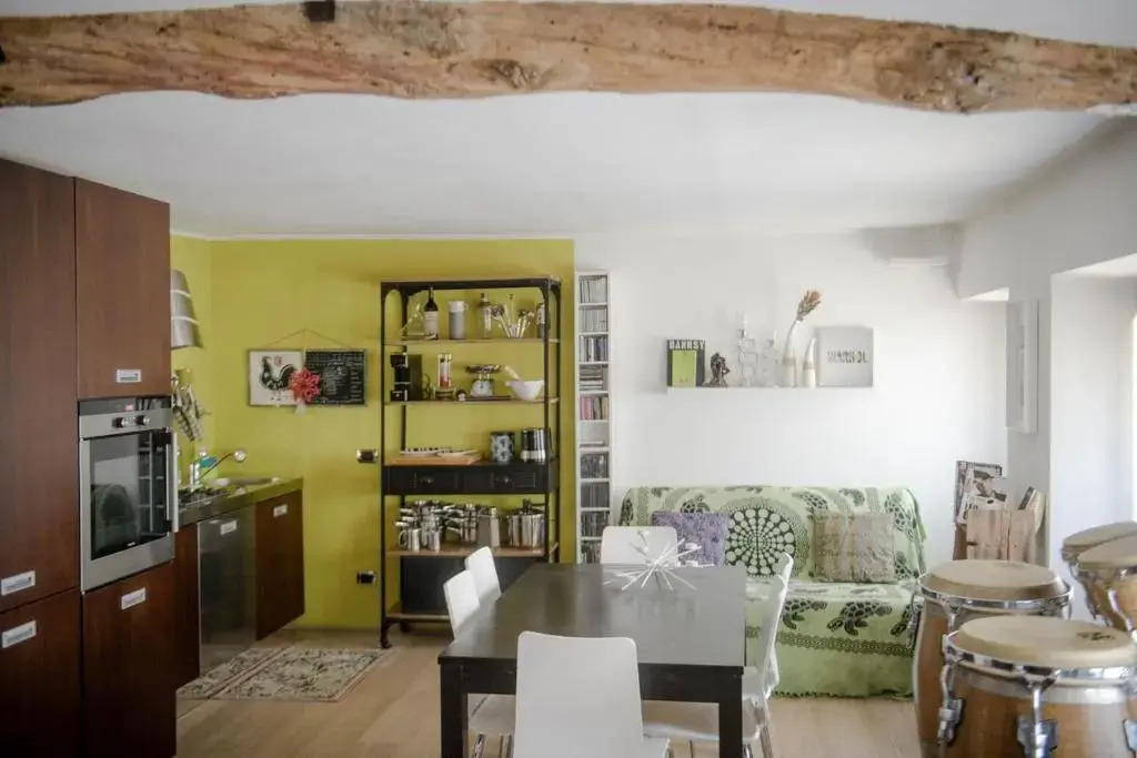 Cantù 29 - By House Of Travelers -
