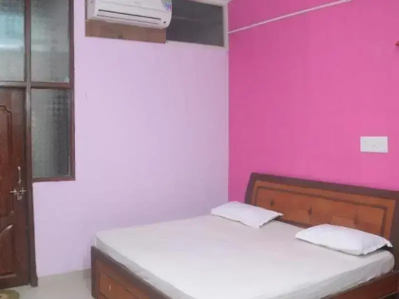 Ashish Villa Guest House