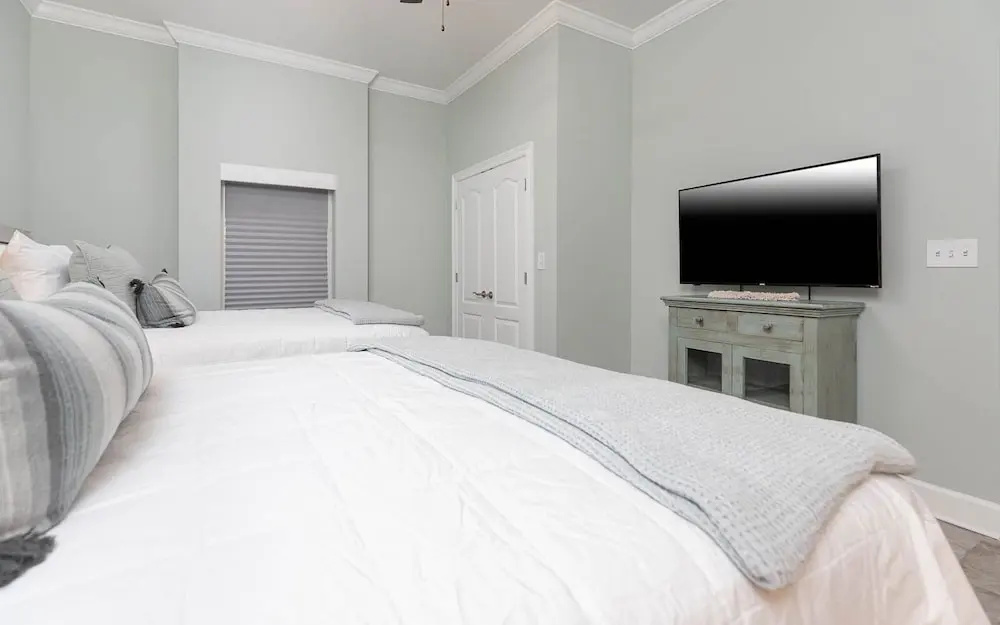 Phoenix Gulf Tower 1603 3 Bedroom Condo