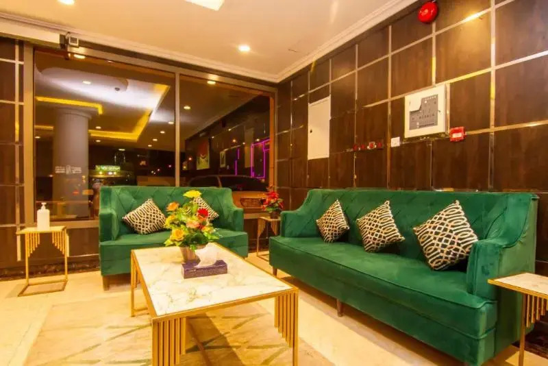 Al Muteb Suites Al Ezdehar 2